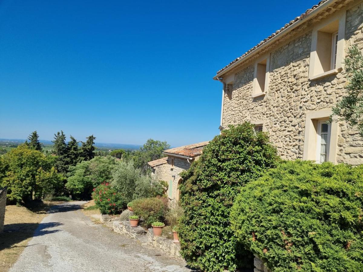 Les Conils - Gites Et Chambres D'Hotes Saint-Pierre-de-Vassols ภายนอก รูปภาพ